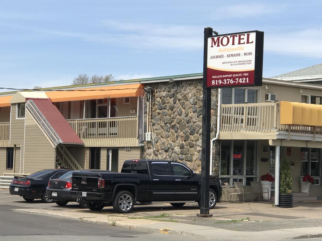 Motel Bellefeuille Trois-Rivières Exterior foto