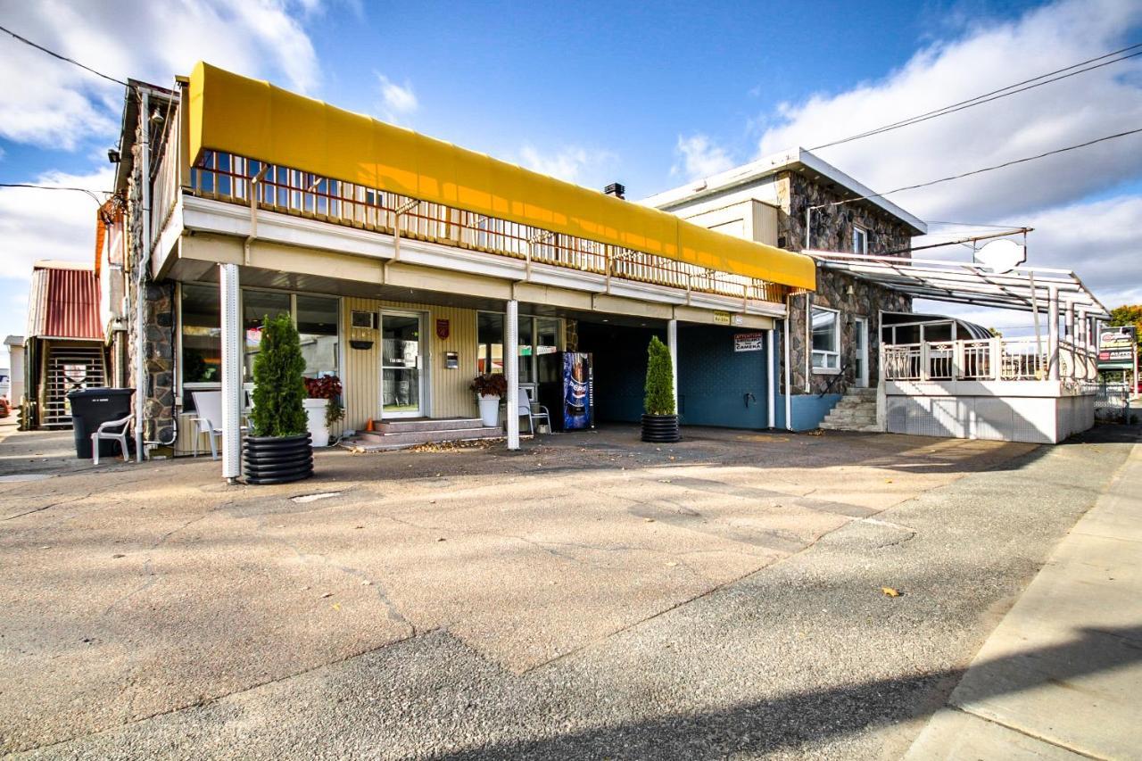 Motel Bellefeuille Trois-Rivières Exterior foto